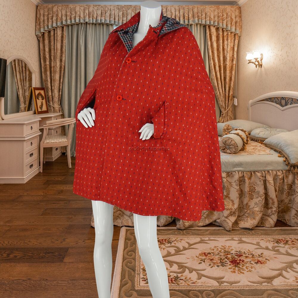Vintage Reversible Plaid Cape Poncho S: Elegance & Edge